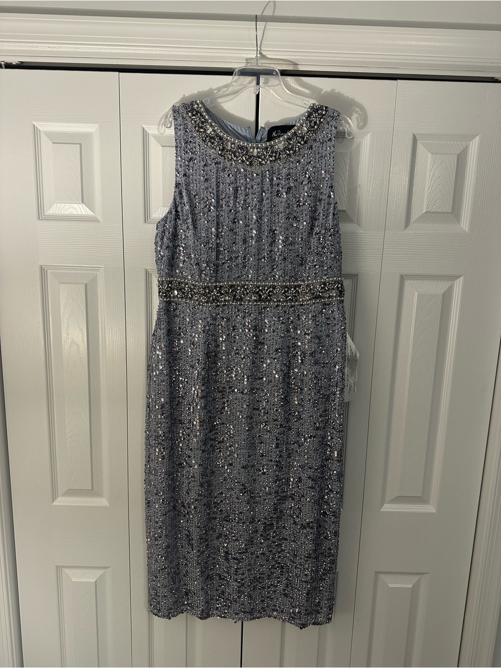 NWT Mac Duggal Embellished Sleeveless High Neck Midi Dress- Size 12